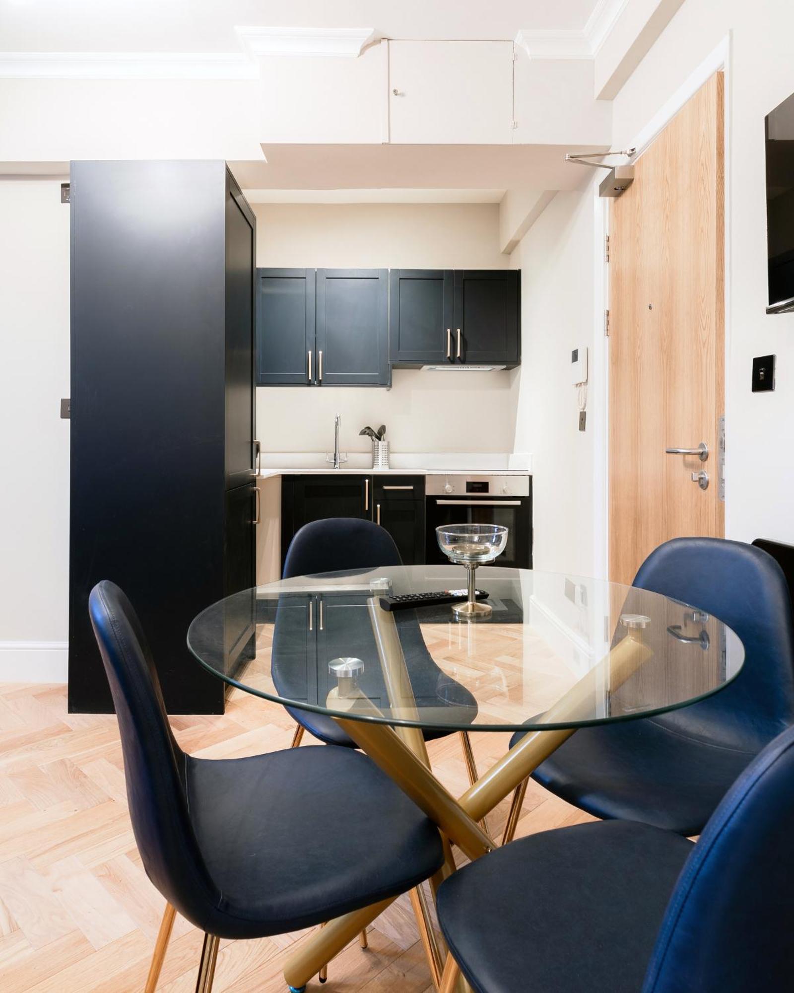 Bright Apartments Near Marble Arch And Hyde Park London Room photo